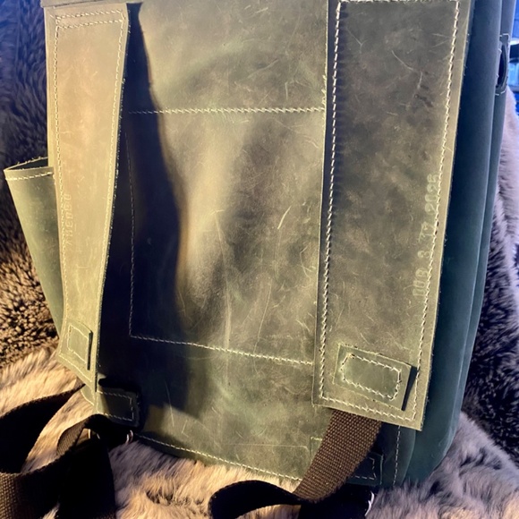 Full grain leather book bag main image 8